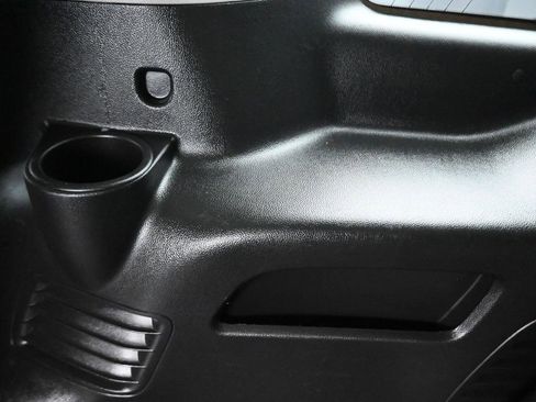 Used 2020 Chevrolet Tahoe LT image 42