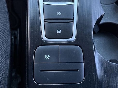Used 2023 Ford Escape Active image 21