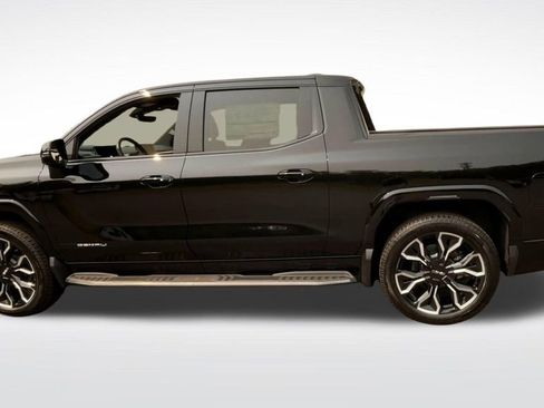 New 2025 GMC Sierra EV Denali image 9