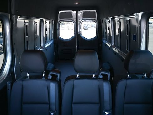 Used 2026 Mercedes-Benz Sprinter 2500 image 19
