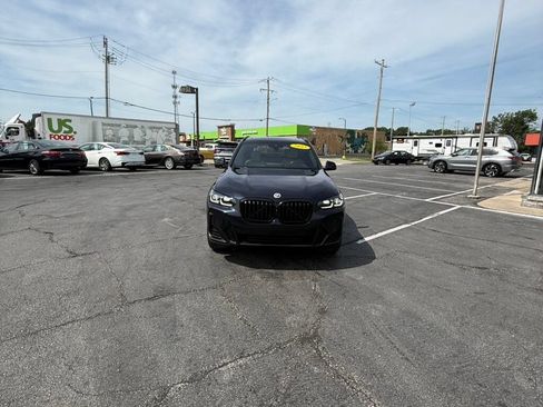 Used 2023 BMW X3 xDrive30i w/ M Sport Package AWD/4WD image 4