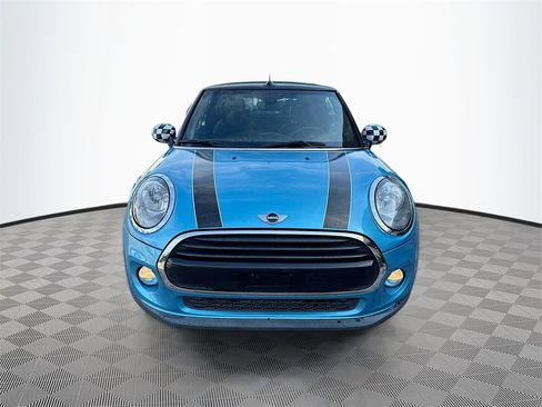 Used 2018 MINI Cooper Convertible image 2