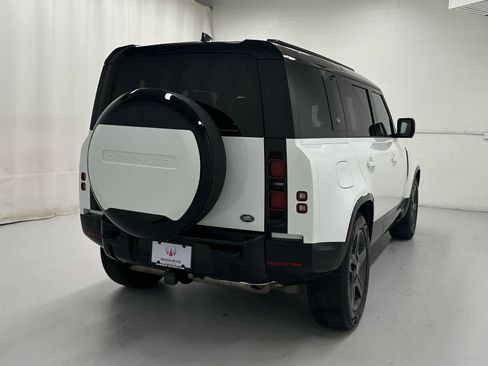 Used 2023 Land Rover Defender 110 X-Dynamic SE AWD/4WD image 6