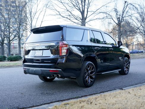 Used 2021 Chevrolet Tahoe Premier w/ Premium Package image 5