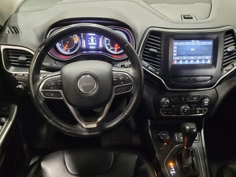 Used 2019 Jeep Cherokee Latitude Plus w/ Cold Weather Group image 22