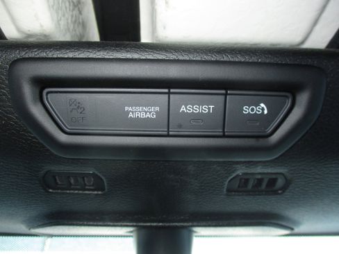 Used 2023 Jeep Wrangler Unlimited Sport image 29