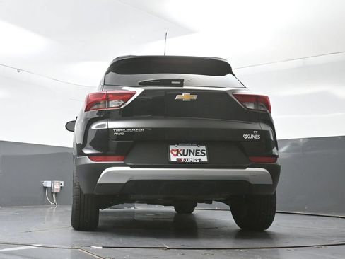 Used 2025 Chevrolet TrailBlazer LT AWD/4WD image 58
