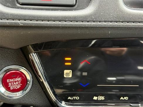 Used 2018 Honda HR-V EX image 21