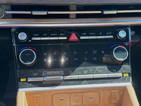 New 2026 Hyundai Santa Fe Calligraphy image 13