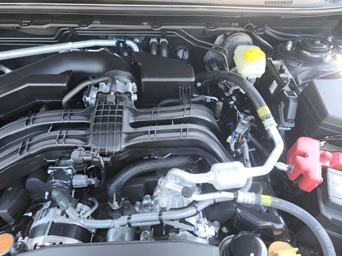 Used 2025 Subaru Crosstrek 2.5i Sport image 14