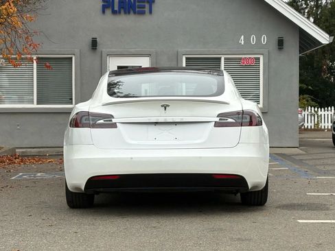 Used 2018 Tesla Model S 100D image 6