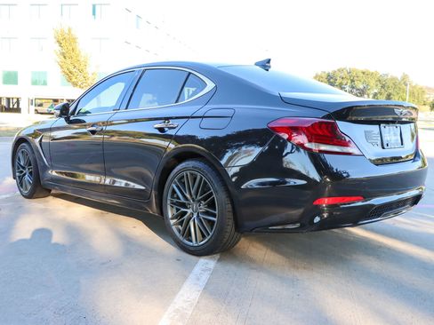 Used 2019 Genesis G70 2.0T Advanced image 5