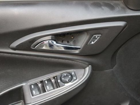 Used 2020 Chevrolet Malibu LS FWD image 15