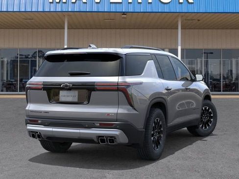 New 2026 Chevrolet Traverse Z71 w/ Enhanced Driving Package AWD/4WD image 4