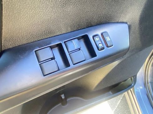 Used 2018 Toyota RAV4 LE w/ All Weather Liner Package AWD/4WD image 13