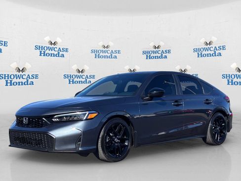 Used 2025 Honda Civic Sport image 2
