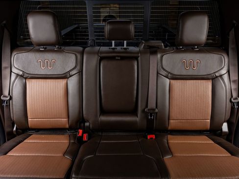 Used 2026 Ford F450 King Ranch w/ Chrome Package image 35