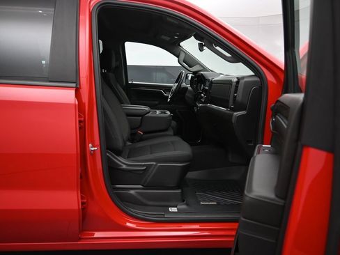 Used 2022 Chevrolet Silverado 1500 LT AWD/4WD image 27