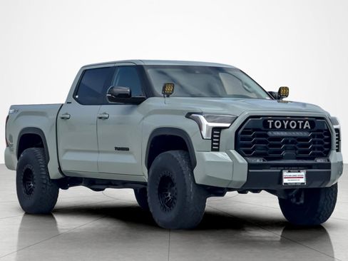 Used 2024 Toyota Tundra Limited w/ TRD Off-Road Package AWD/4WD image 7