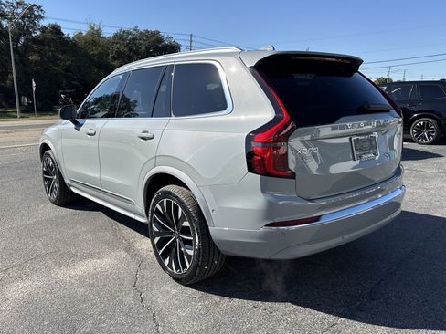 New 2026 Volvo XC90 B6 Plus w/ Protection Package Premier AWD/4WD image 3