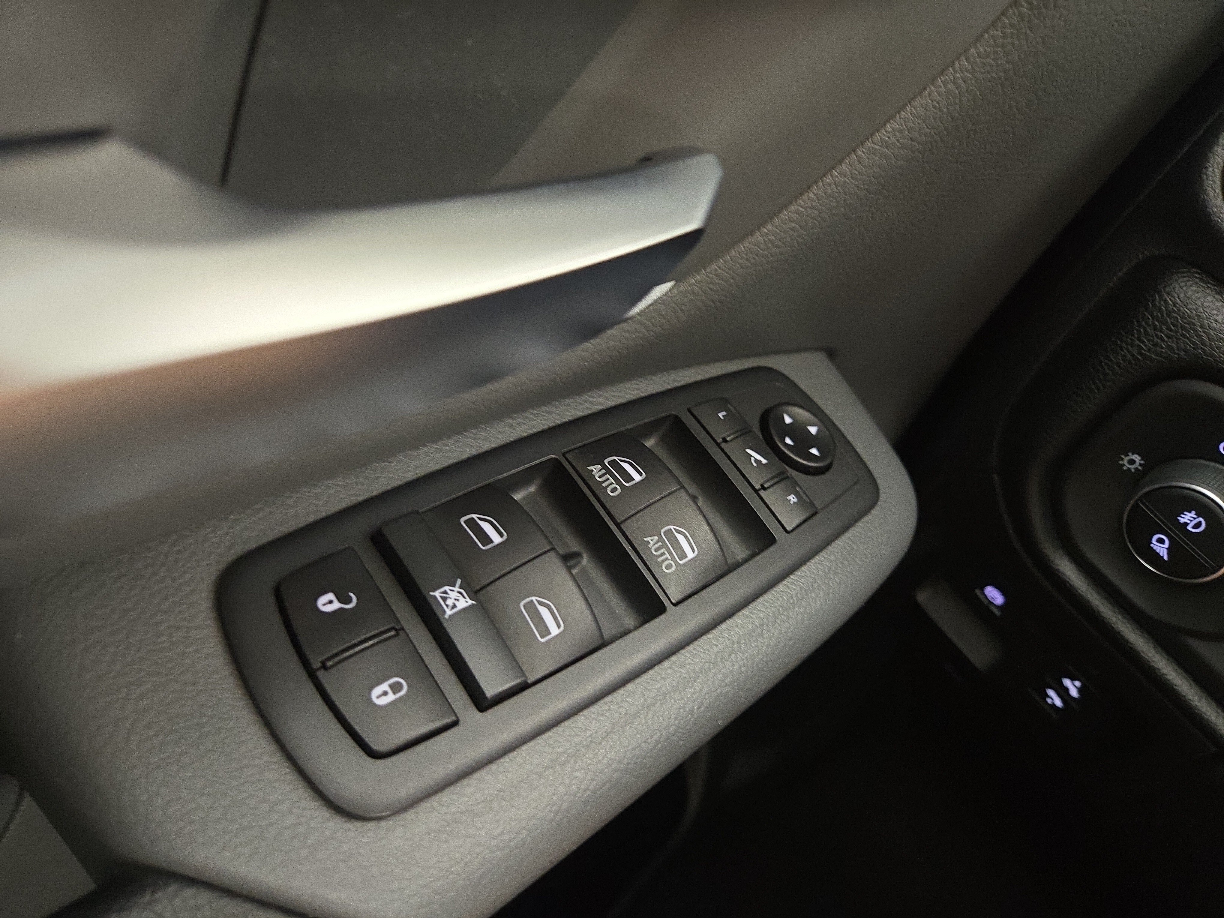 Used 2020 RAM 1500 Big Horn AWD/4WD image 27