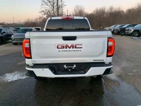 New 2025 GMC Canyon Elevation w/ Convenience Package image 5