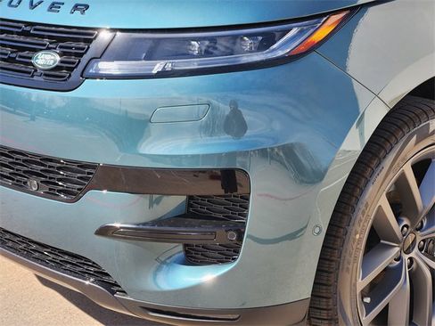 New 2026 Land Rover Range Rover Sport SE image 5