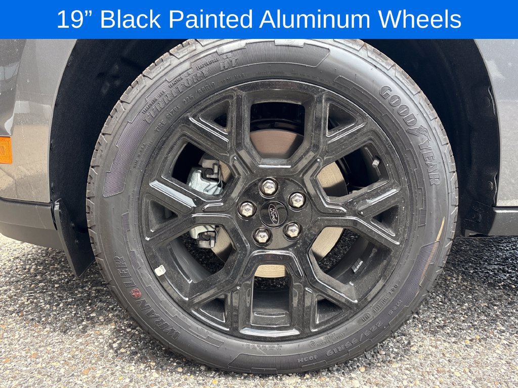 New 2026 Ford Maverick XLT w/ XLT Luxury Package AWD/4WD image 25