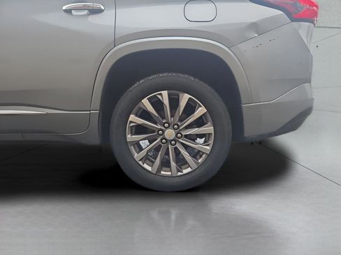 Used 2023 Chevrolet Traverse Premier w/ LPO, Floor Liner Package image 19
