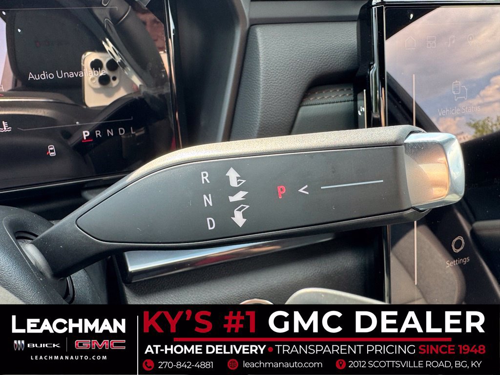 New 2027 GMC Terrain AT4 w/ LPO, Floor Liner Package AWD/4WD image 23