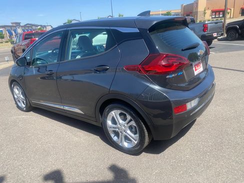 Used 2020 Chevrolet Bolt LT FWD image 3