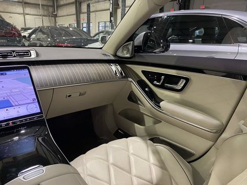 Used 2023 Mercedes-Benz Maybach S 680 4MATIC image 4