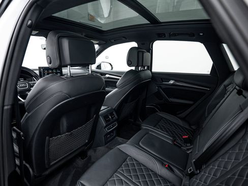 Certified 2024 Audi SQ5 Premium Plus w/ Premium Plus Package image 18