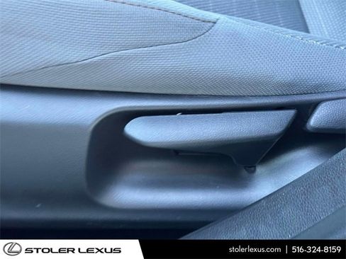 Used 2022 Toyota Corolla SE image 21