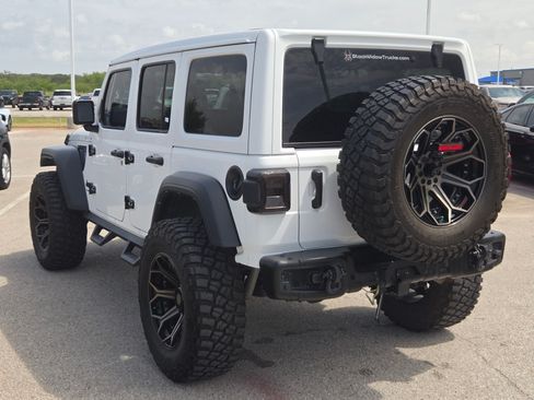 Used 2023 Jeep Wrangler Unlimited Sport w/ Sun And Sound Package AWD/4WD image 5