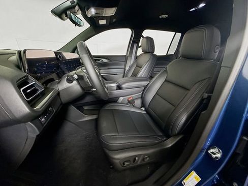 New 2026 Chevrolet Traverse LT AWD/4WD image 24