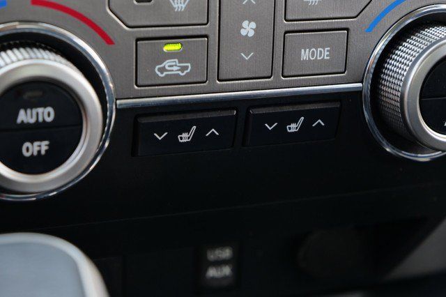 Used 2019 Toyota Tundra Limited w/ Limited Premium Package AWD/4WD image 18