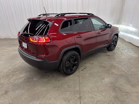 Used 2021 Jeep Cherokee Latitude Plus image 6