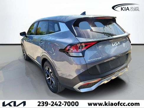 Certified 2023 Kia Sportage EX image 4