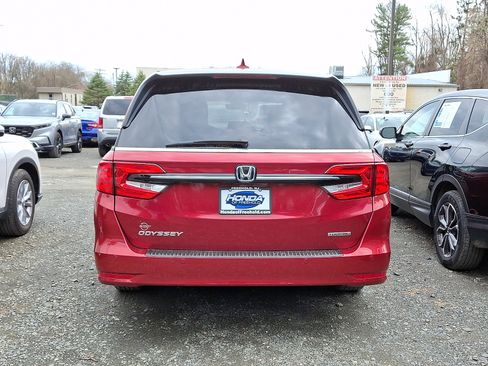 Certified 2023 Honda Odyssey Touring image 5