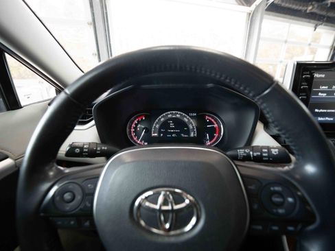 Used 2019 Toyota RAV4 Adventure w/ Cold Weather Package image 15