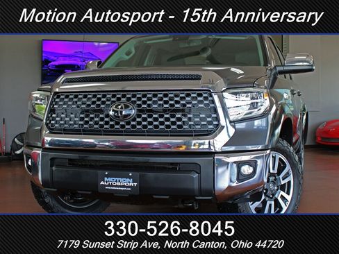Used 2018 Toyota Tundra SR5 w/ TRD Off Road Package AWD/4WD image 55