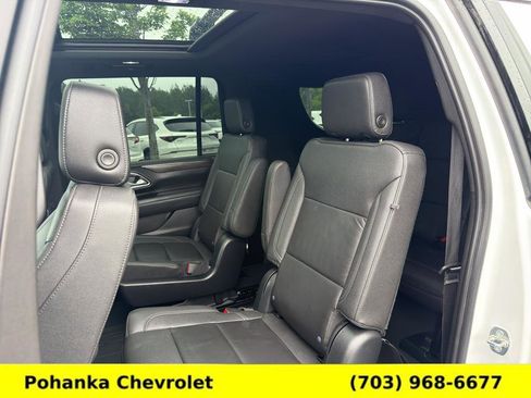 Used 2023 Chevrolet Suburban Z71 w/ Luxury Package AWD/4WD image 26