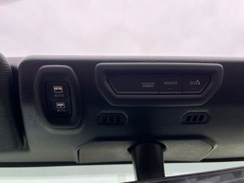 Used 2023 Jeep Wrangler Unlimited Sahara AWD/4WD image 26