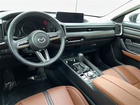 Used 2024 MAZDA CX-50 Meridian Edition image 18