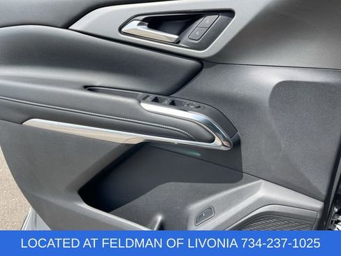 Certified 2024 Chevrolet Traverse LS w/ Midnight/Sport Edition FWD image 21