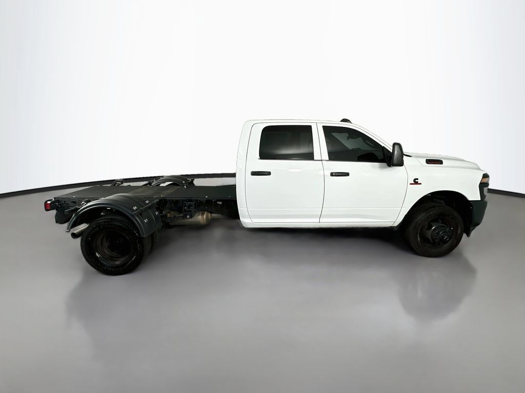 Used 2025 RAM 3500 Tradesman AWD/4WD image 8