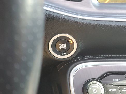 Used 2017 Dodge Challenger R/T Scat Pack image 30