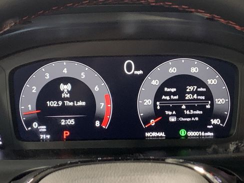 Used 2025 Acura ADX A-Spec image 25