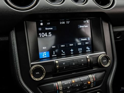 Used 2016 Ford Mustang Shelby GT350R w/ GT350R Equipment Group 920A image 71